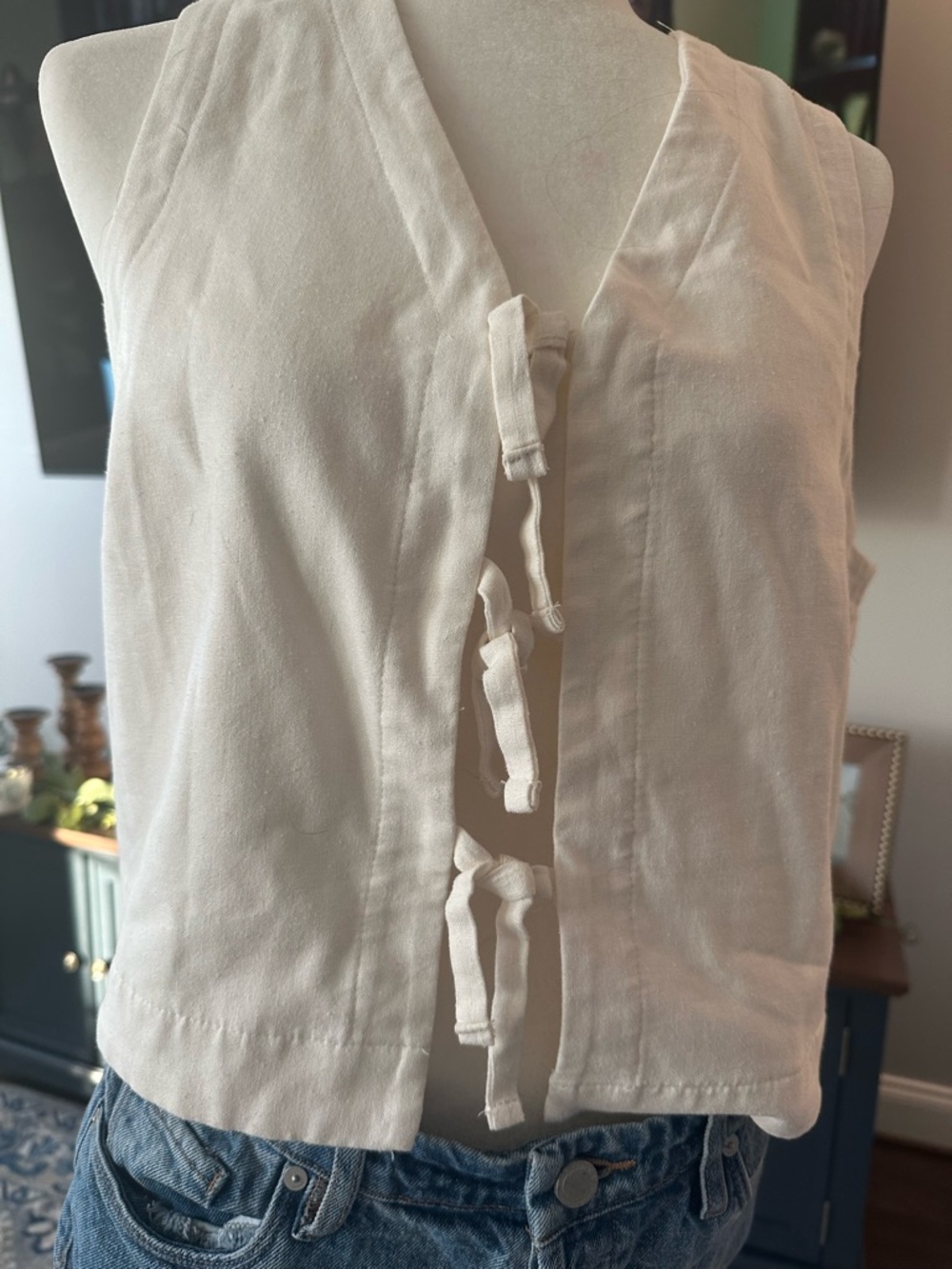 Old Navy Cream Tie-Front Sleeveless Camisole